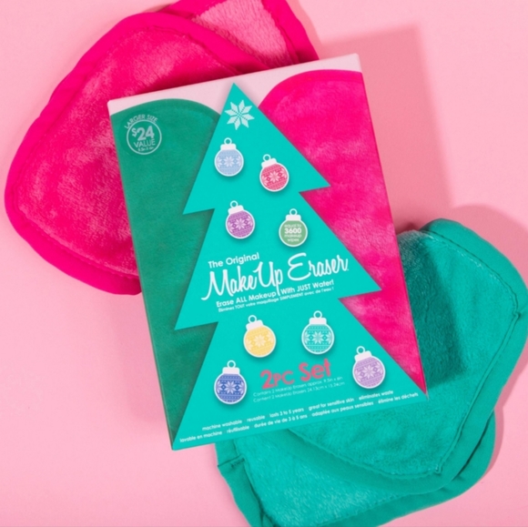 🛍 Original Sephora Makeup Eraser 2 pc set bundle pink & green cloths - Picture 2 of 5